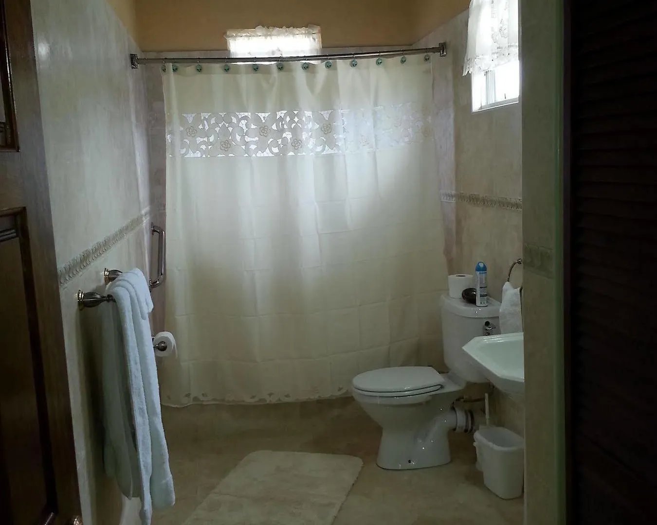 Gobajac Guest Apartments Christ Church