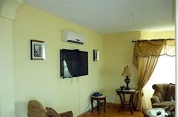 Gobajac Guest Apartments Christ Church