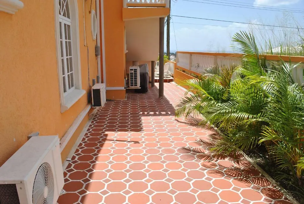 Gobajac Guest Apartments Christ Church